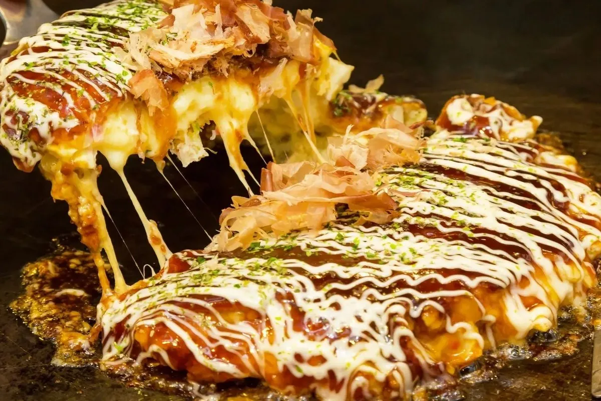Okonomiyaki Cooking
